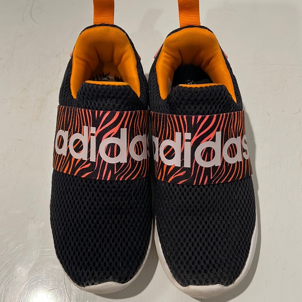 adidas Lite Racer Adapt 4.0 Girls size 12